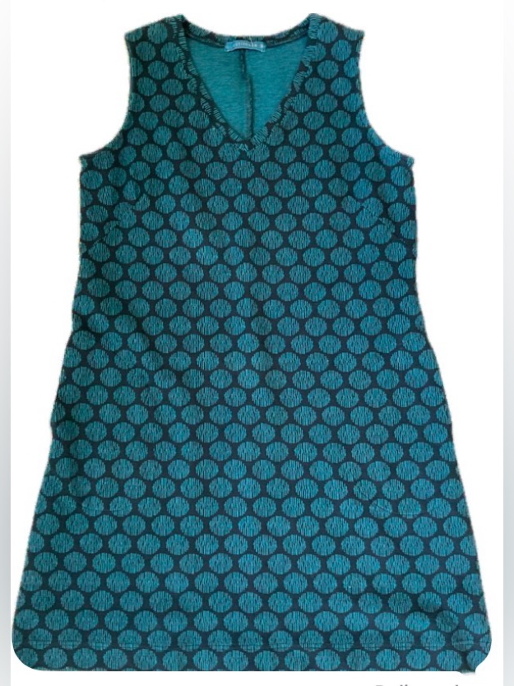***CUT LOOSE *** Sleeveless Polka Dot V- Neck Dress with Pockets .